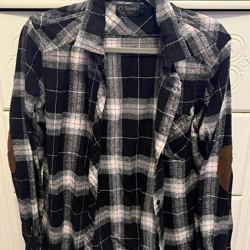 Ci Sono Men's Black, White, and Brown Plaid Shirt With Shoulder Decals